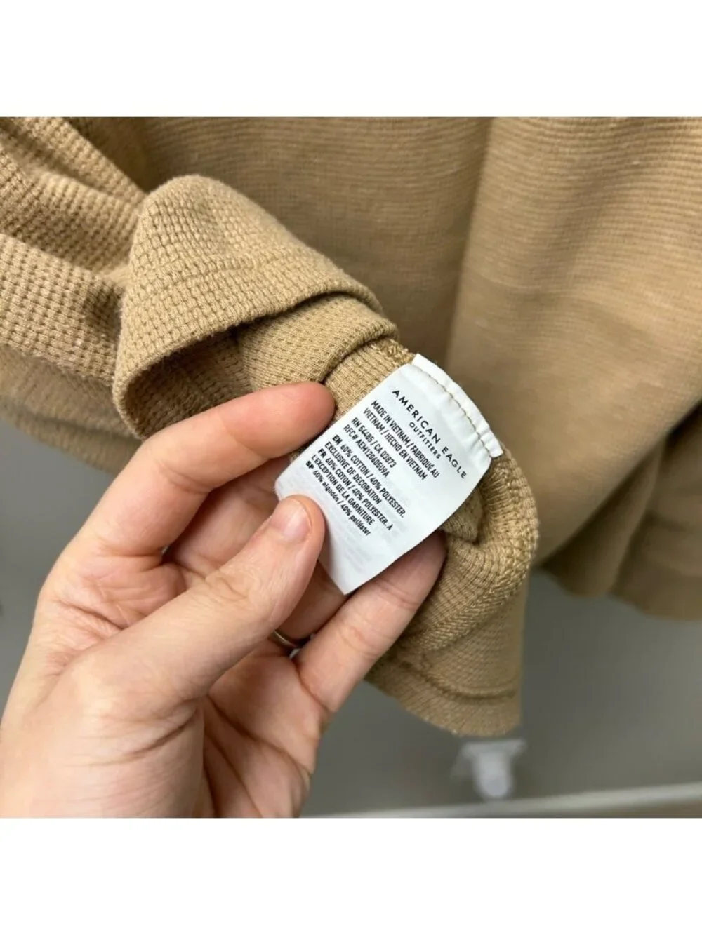 American Eagle Super Soft Fit Tan Waffleknit‎ Long Sleeve